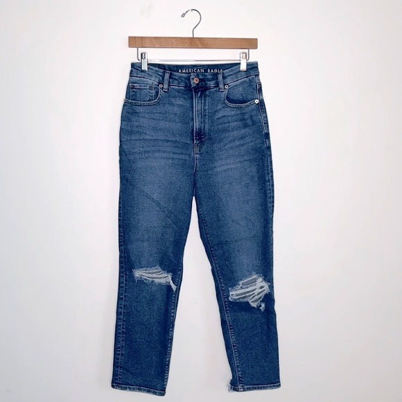 American Eagle Outfitters Denim - American Eagle Curvy Mom Jeans - Distressed
